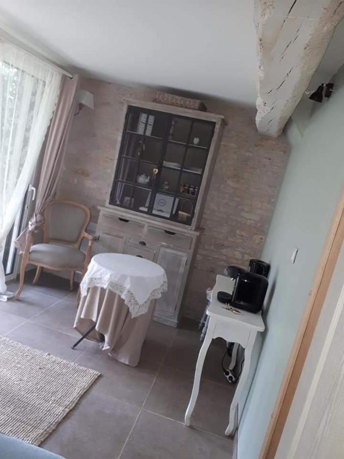 Chez Gladys Et Ses Enfants Hotel Lain Екстериор снимка