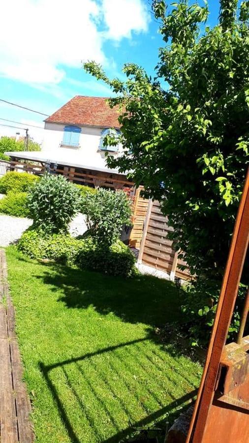 Chez Gladys Et Ses Enfants Hotel Lain Екстериор снимка