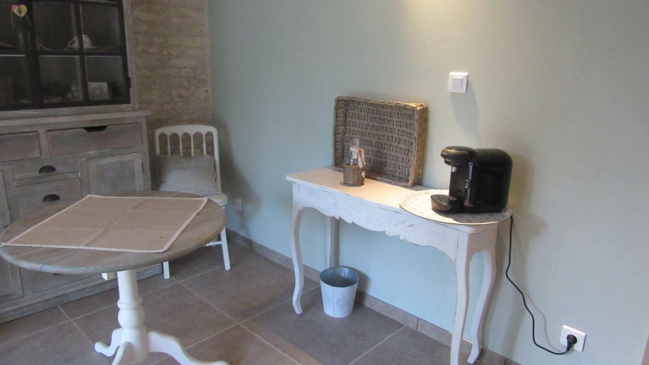 Chez Gladys Et Ses Enfants Hotel Lain Екстериор снимка